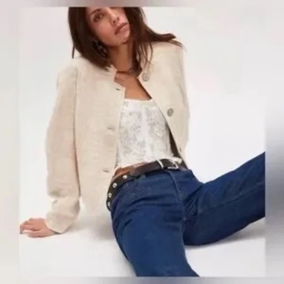 NWT Free People Tsarina Cream Embroidered Cropped Jacket - Picture 2 of 3
